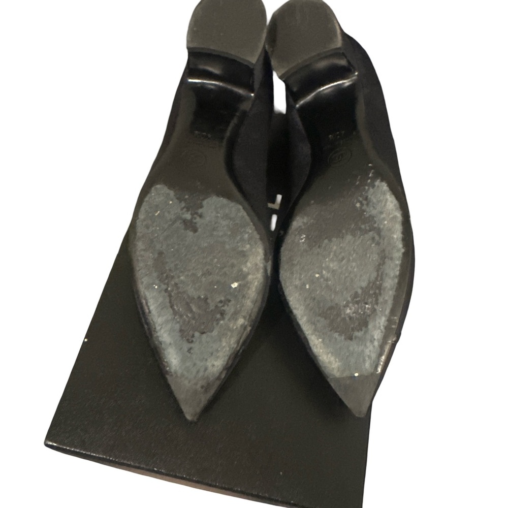 Navy Blue Chanel Pumps - Picture 6 of 8
